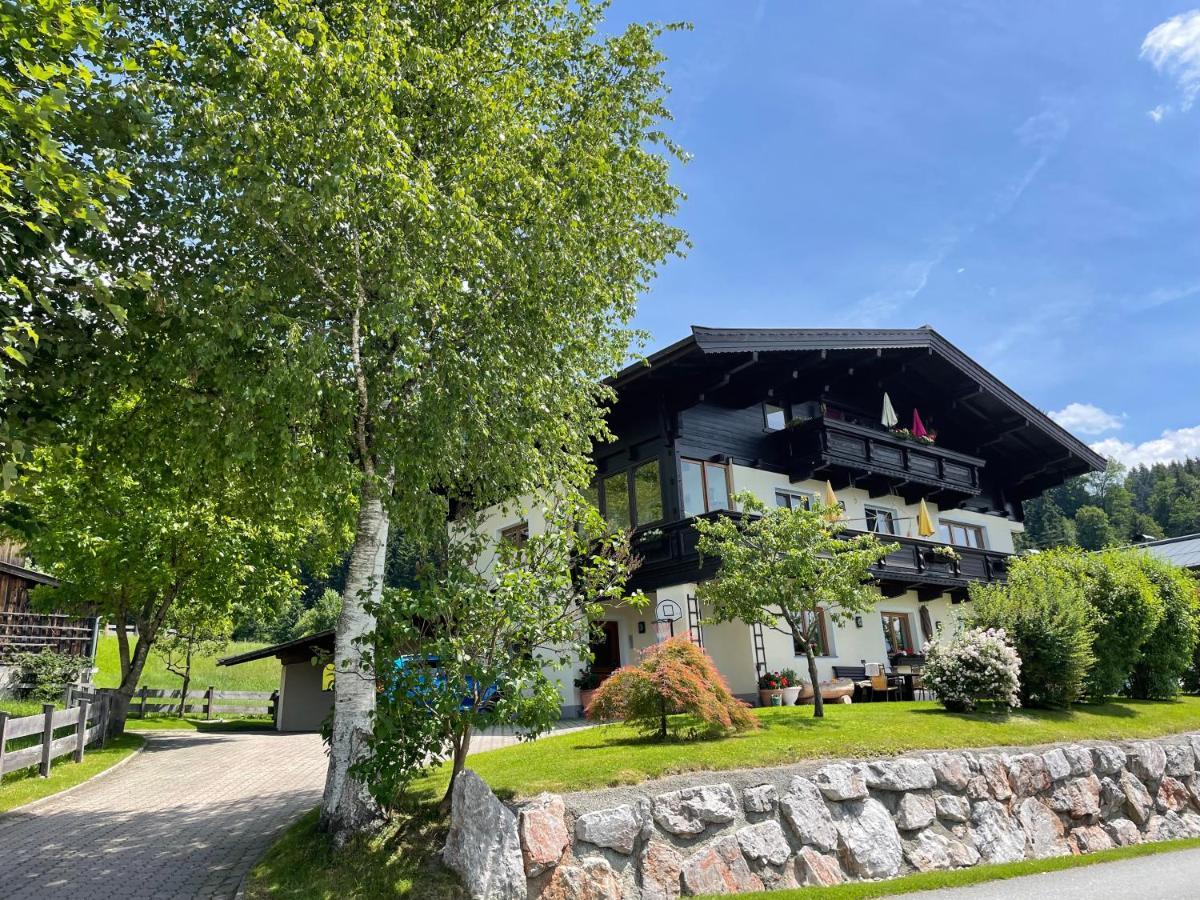 Ferienwohnung Riedmann Oberndorf in Tirol Buitenkant foto